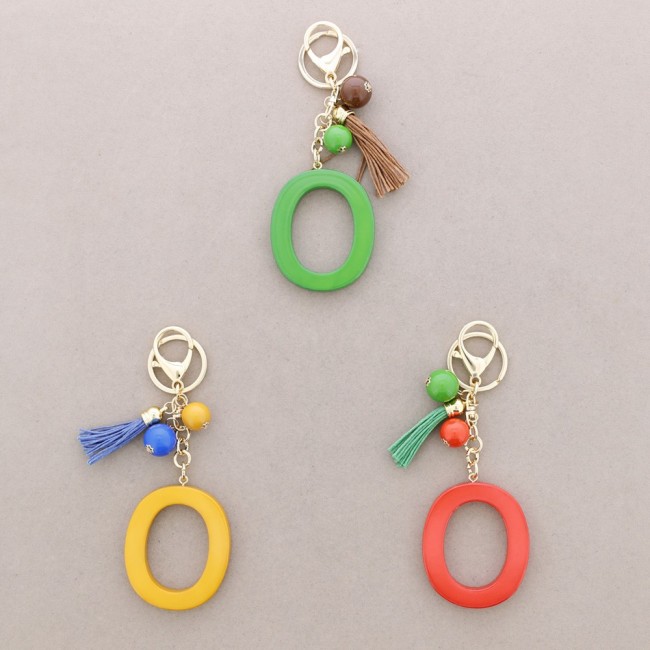LLAVERO COLGANTE LETRA INICIAL O RESINA
