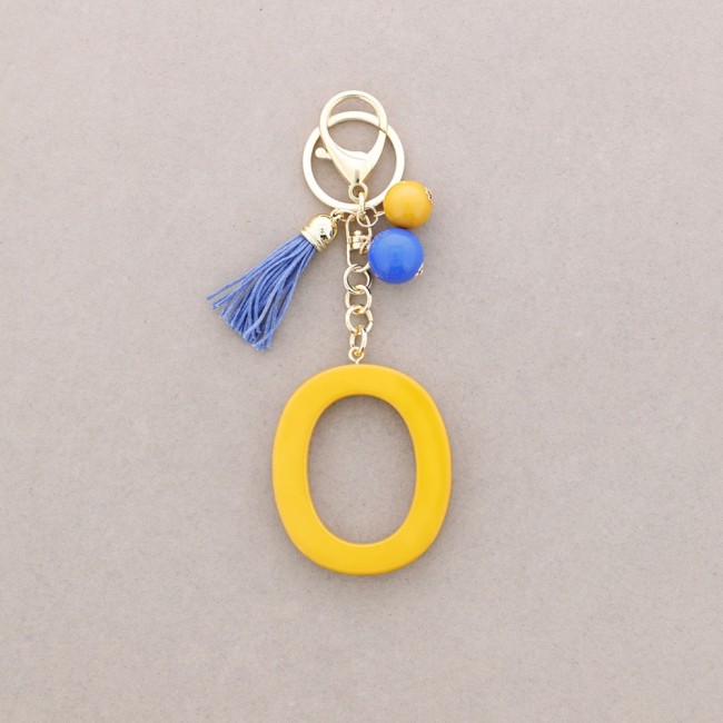 KEYCHAIN PENDANT INITIAL LETTER O RESIN