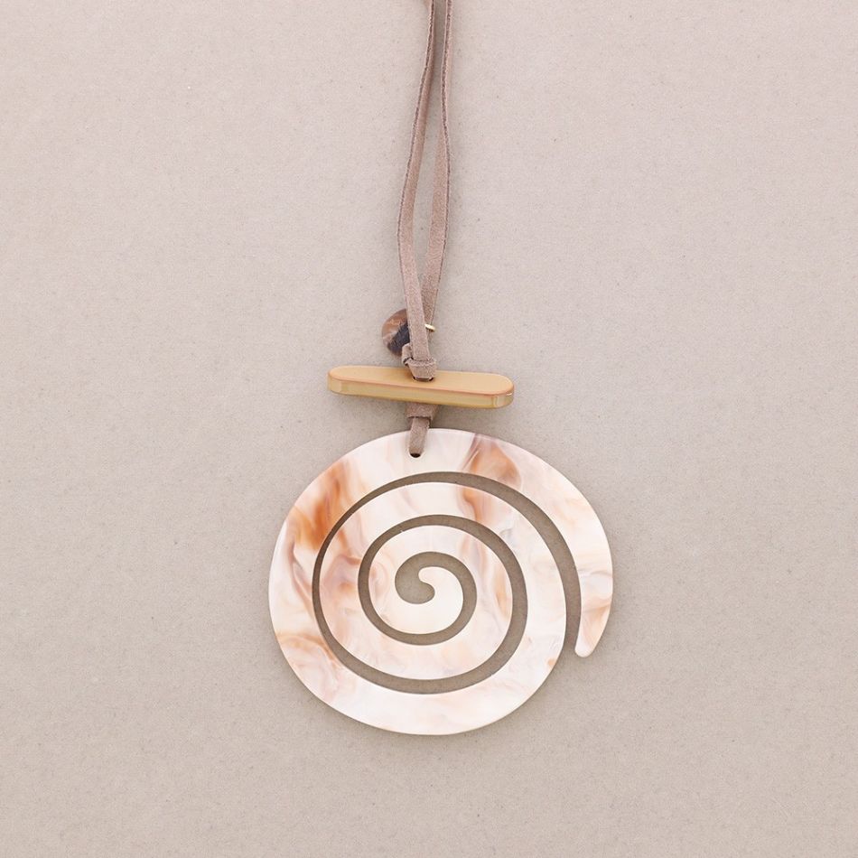 LONG RESIN SPIRAL PENDANT NECKLACE