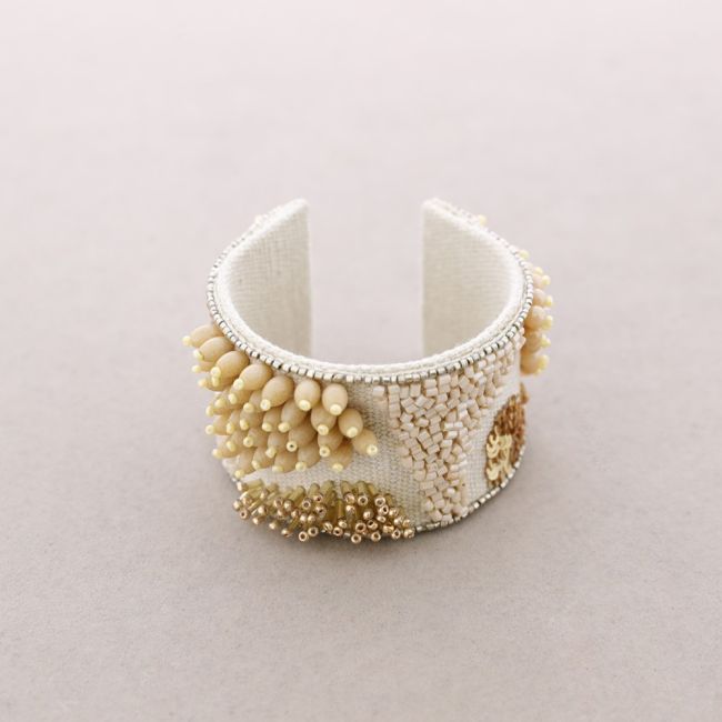 PULSERA AJUSTABLE CUENTAS ABALORIOS