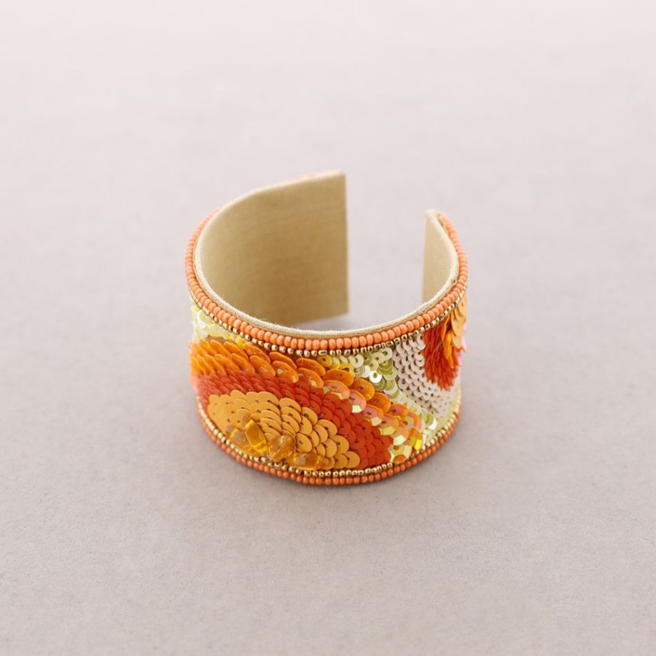 ADJUSTABLE SEQUIN BRACELET