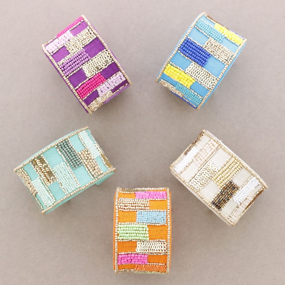PULSERA AJUSTABLE CUENTAS ABALORIOS LENTEJUELAS