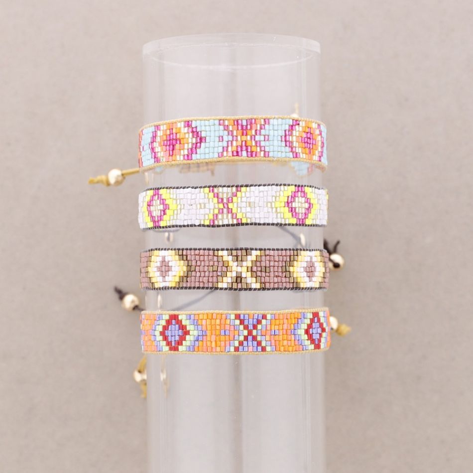 ETHNIC MACRAME BEADS BRACELET