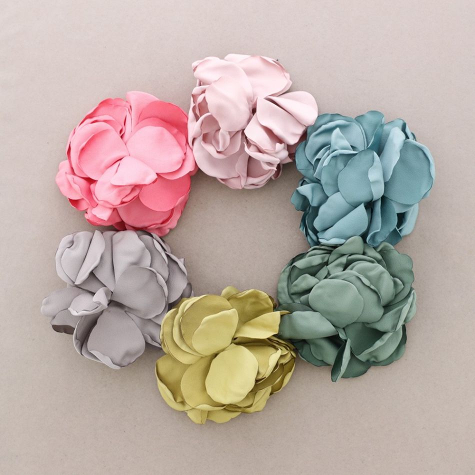 BROCHE FLOR TELA 11CM