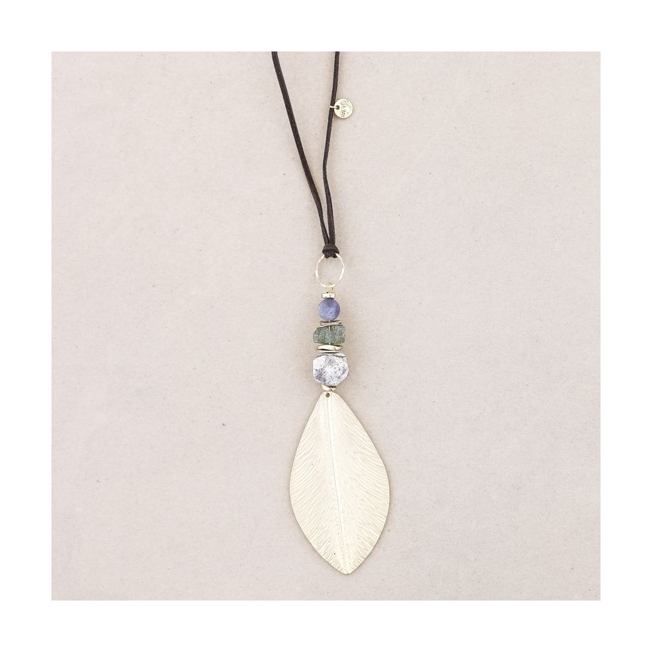 LONG NECKLACE WITH METAL LEAF STONES PENDANT