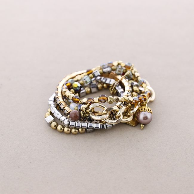 PULSERA 5 TIRAS CUENTAS VARIAS