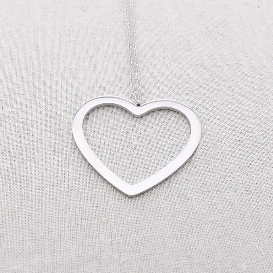 COLLAR LARGO ACERO COLGANTE CORAZÓN