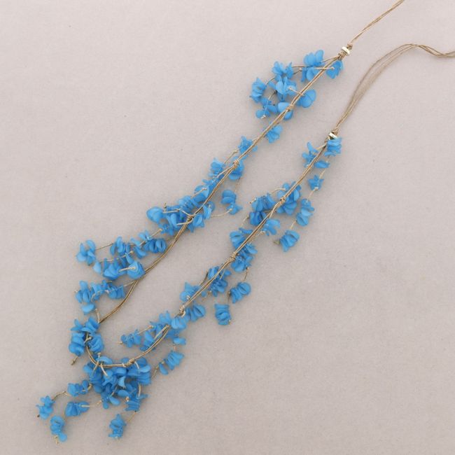 LONG NECKLACE WITH MINI PETAL RESIN STRIPS PENDANTS