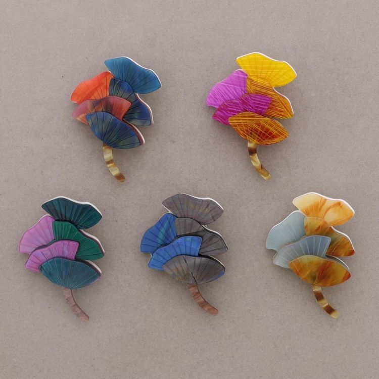 BROCHE MULTI HOJA GINGKO RESINA 2