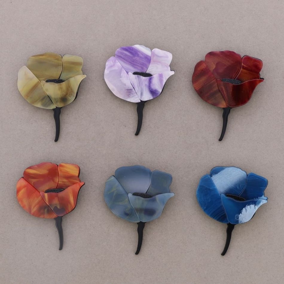 RESIN FLOWER BROOCH