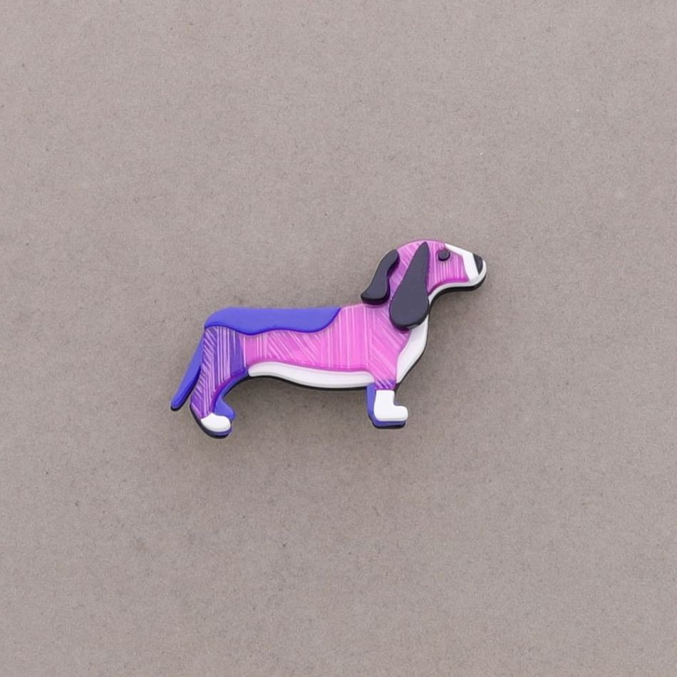 BROCHE PERRITO RESINA