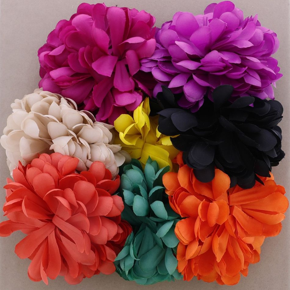 FLOWER BROOCH 18CM