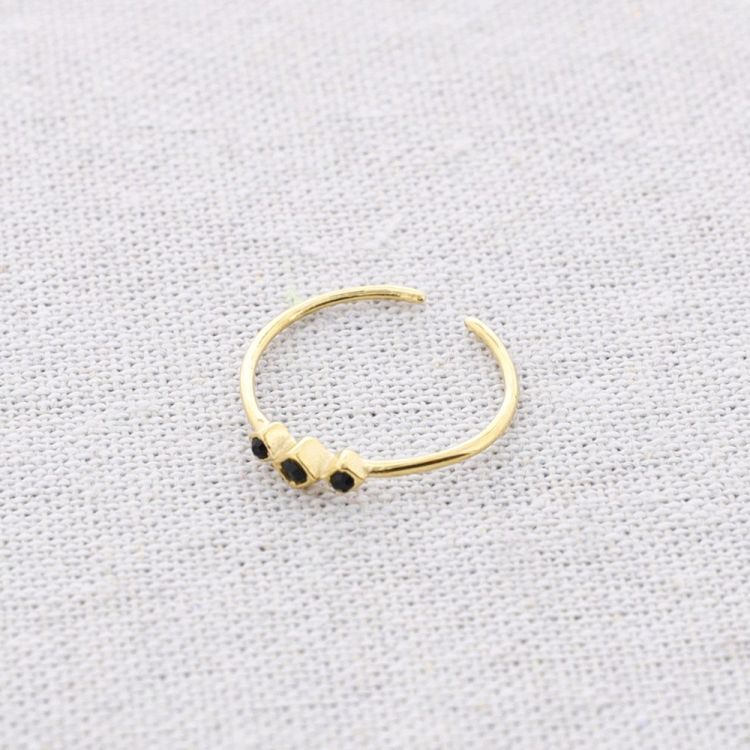 THREE CRYSTALS STEEL RING 2