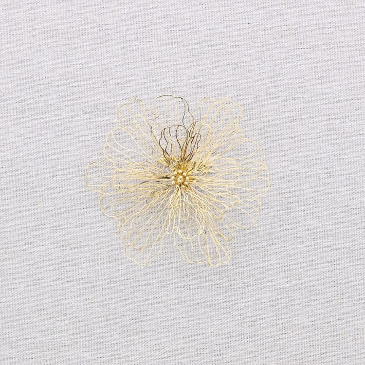 FILIGREE FLOWER STEEL BROOCH