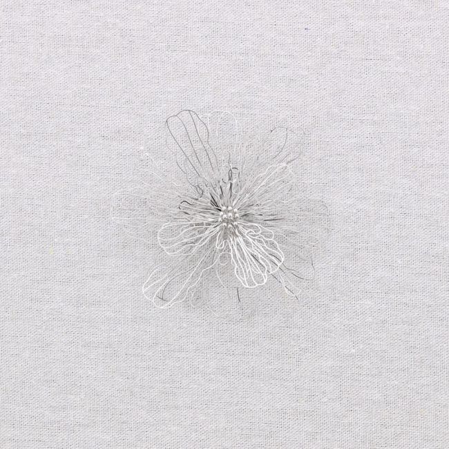 FILIGREE FLOWER STEEL BROOCH