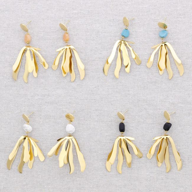 FLOWER STONE STEEL EARRINGS
