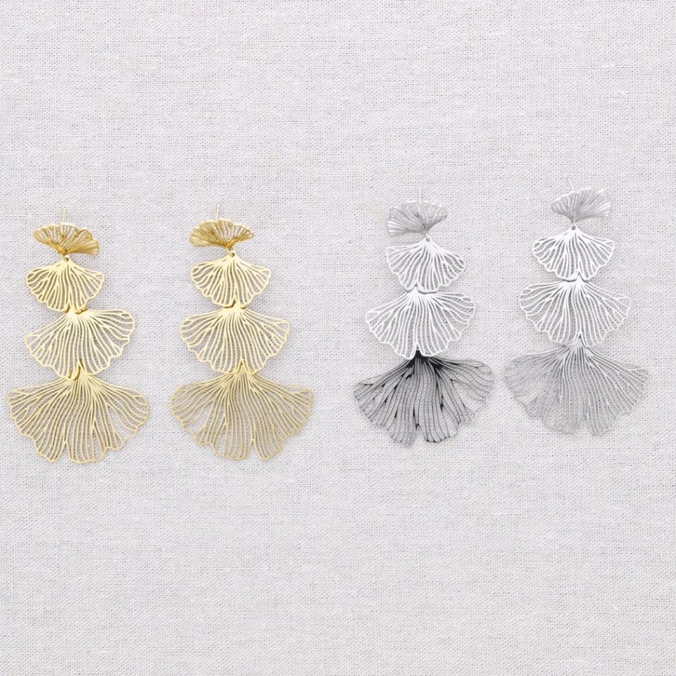 PENDIENTES ACERO CUÁDRUPLE HOJA GINGKO