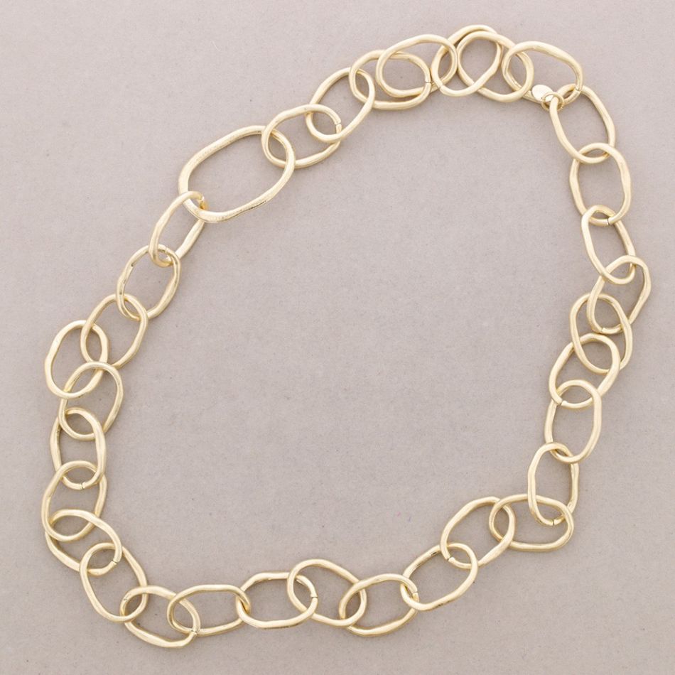 LONG METAL LINK NECKLACE