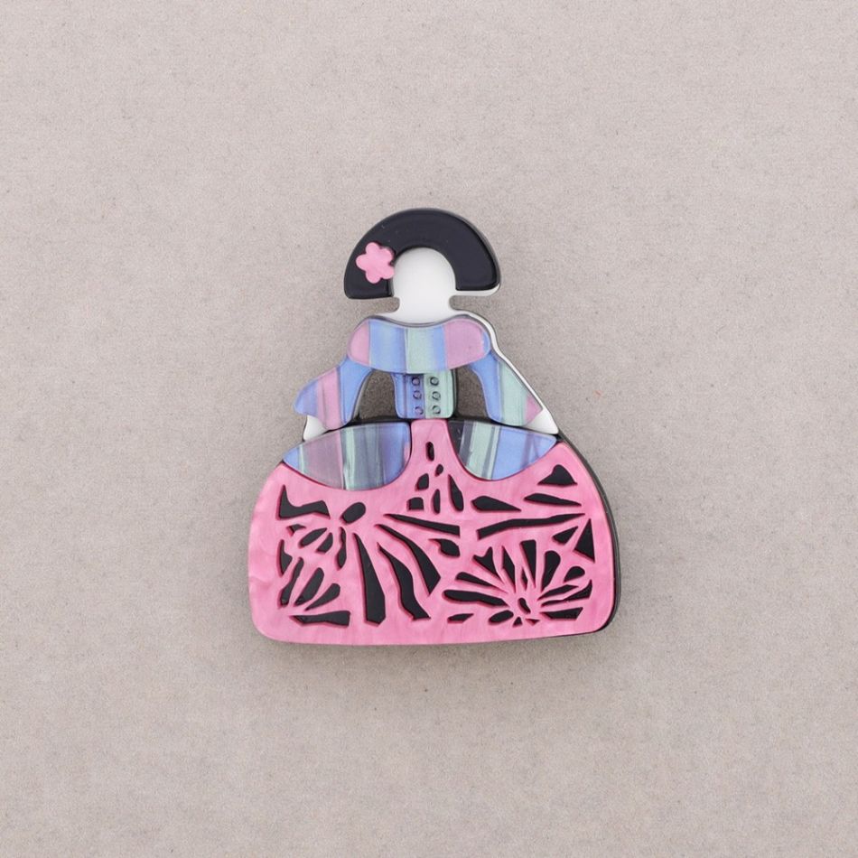 RESIN SPRING LADY BROOCH