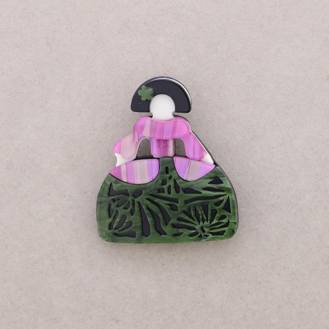 BROCHE MENINA PRIMAVERAL RESINA