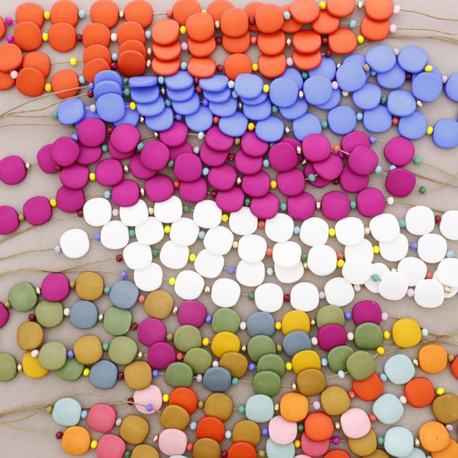 LONG DOUBLE BEADS RESIN NECKLACE