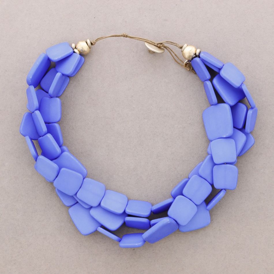 3 TWISTS RESIN BEADS CHOKER