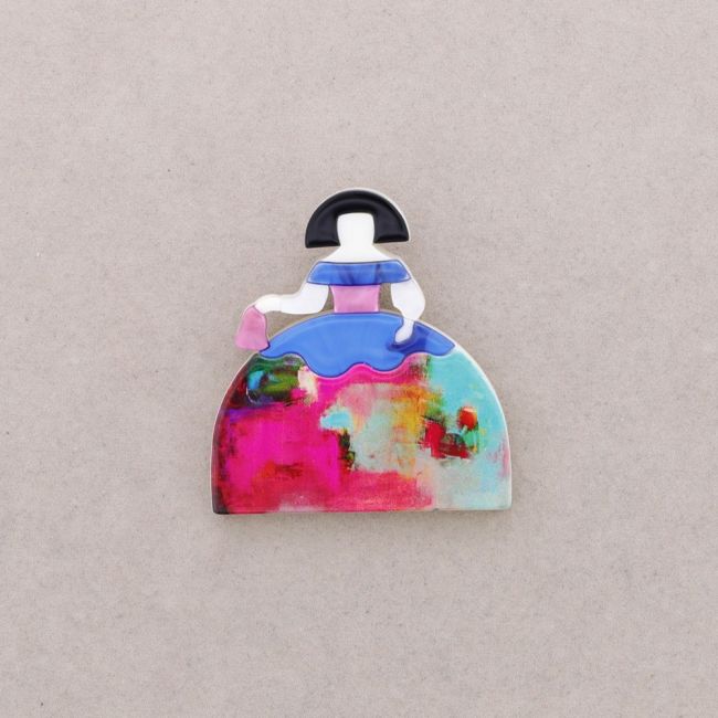 BROCHE MENINA RESINA