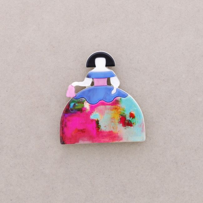 BROCHE IMÁN MENINA RESINA