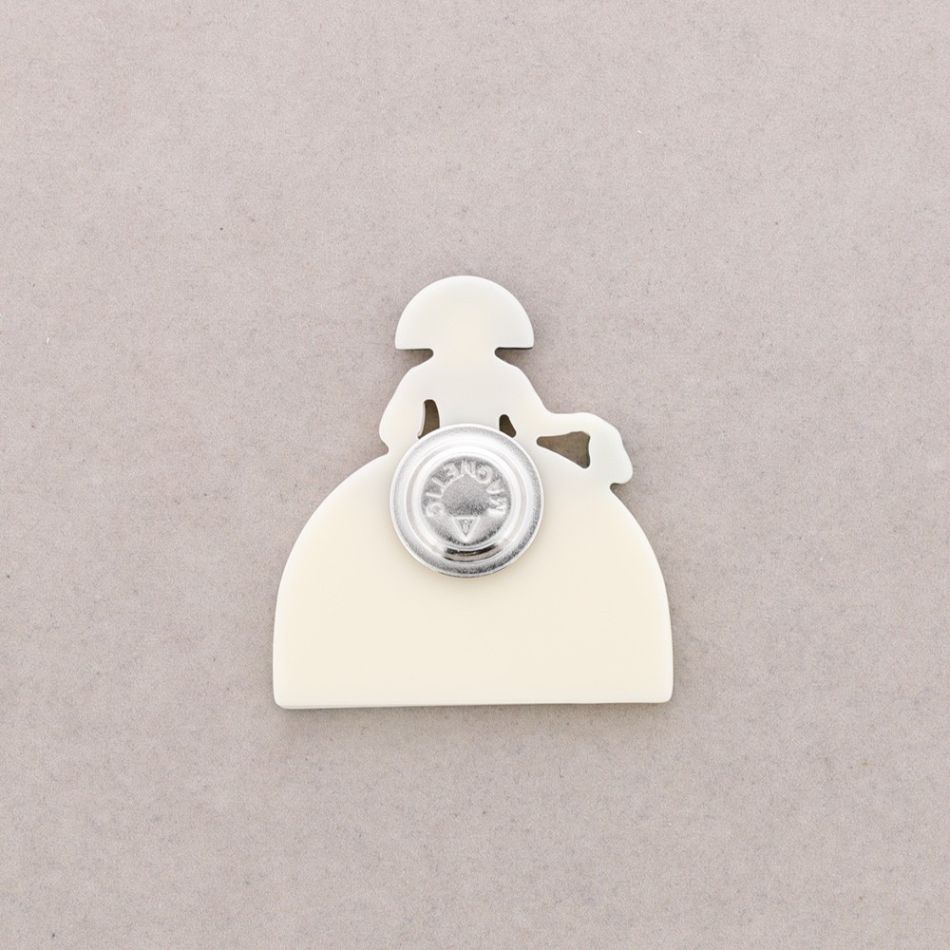 BROCHE IMÁN MENINA RESINA