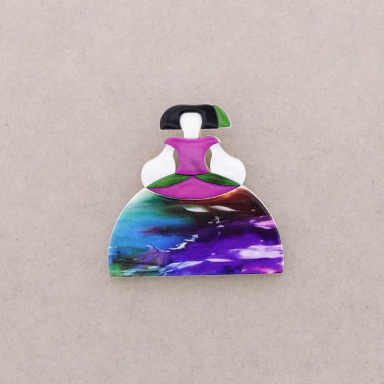 BROCHE MENINA RESINA