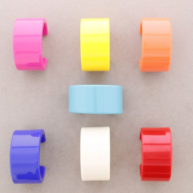 RIGID RESIN BRACELET