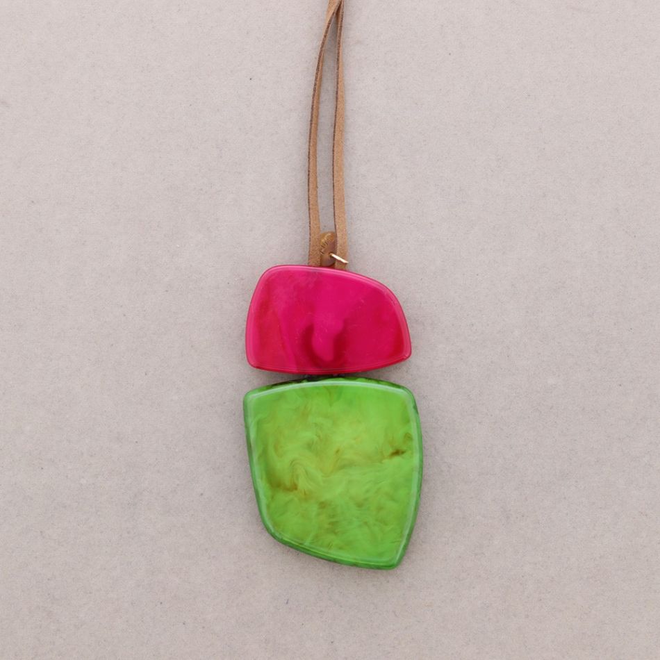 DOUBLE RESIN PENDANT LONG NECKLACE