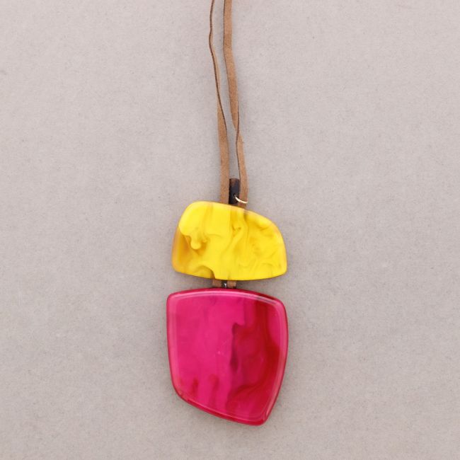 DOUBLE RESIN PENDANT LONG NECKLACE