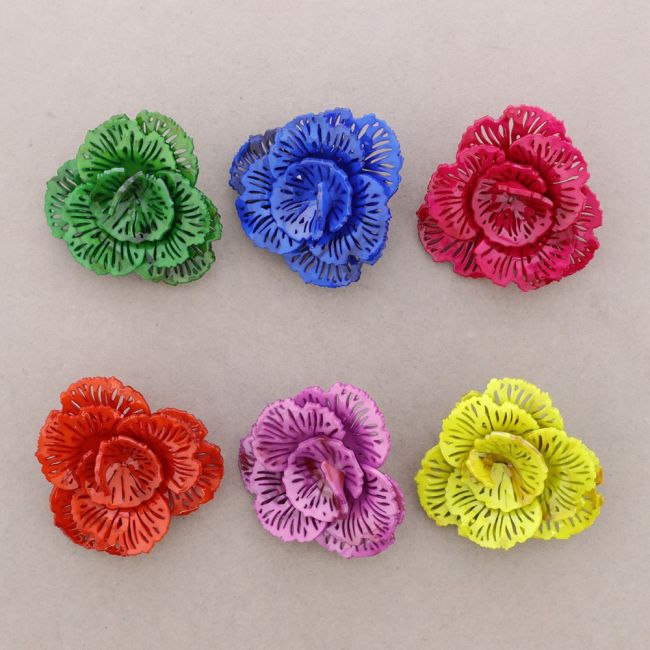 BROCHE FLOR CALADA RESINA