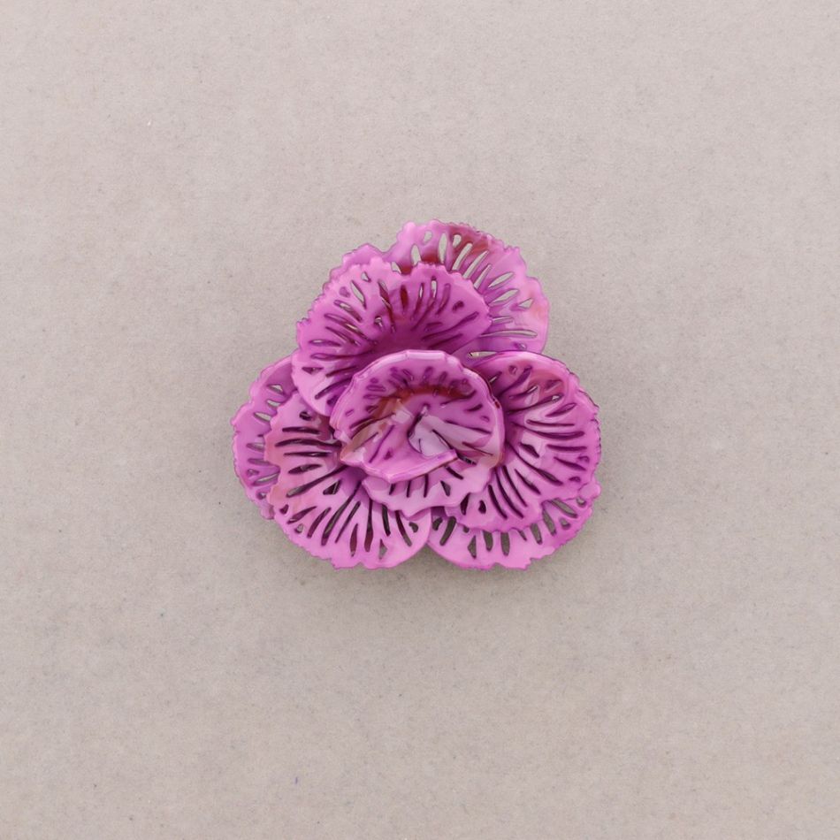 RESIN OPENTOP FLOWER BROOCH
