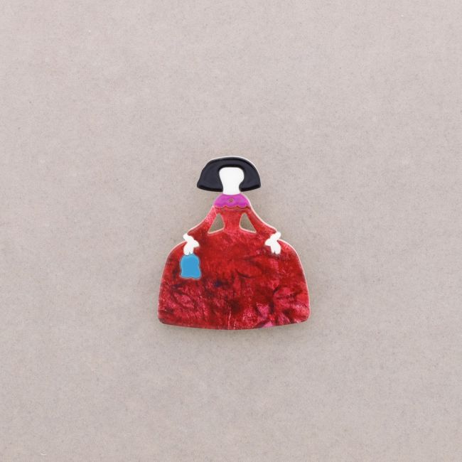 RESIN MENINA BROOCH