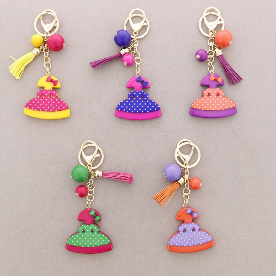 MENINA RESIN PENDANT KEYCHAIN