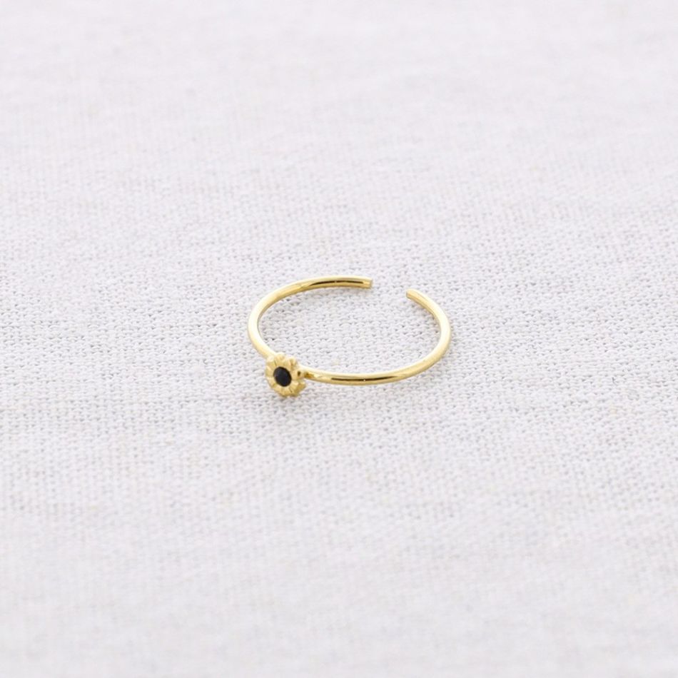 CRYSTAL FLOWER STEEL RING