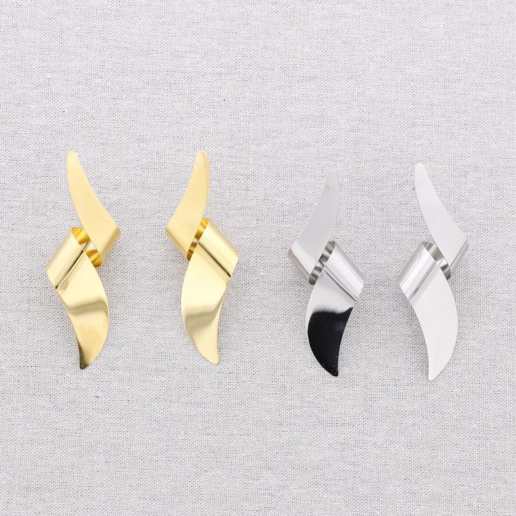 PENDIENTES ACERO ESPIRAL 2