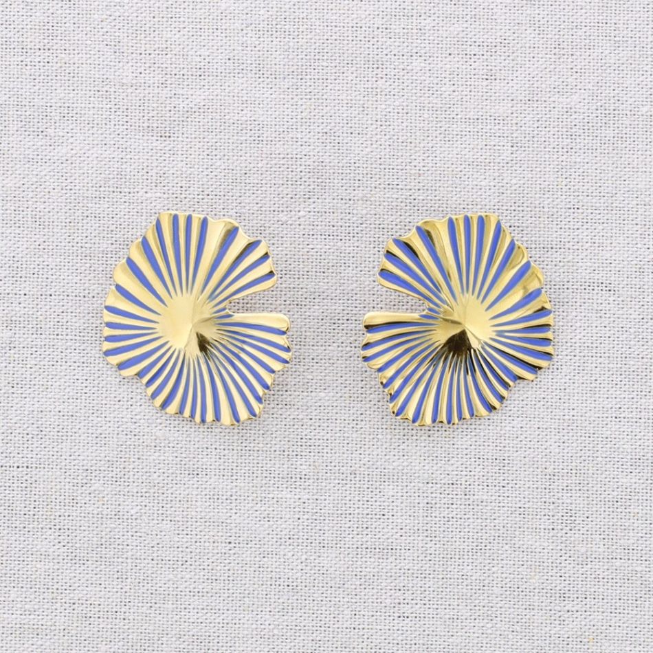 FAN-SHAPED STEEL EARRINGS