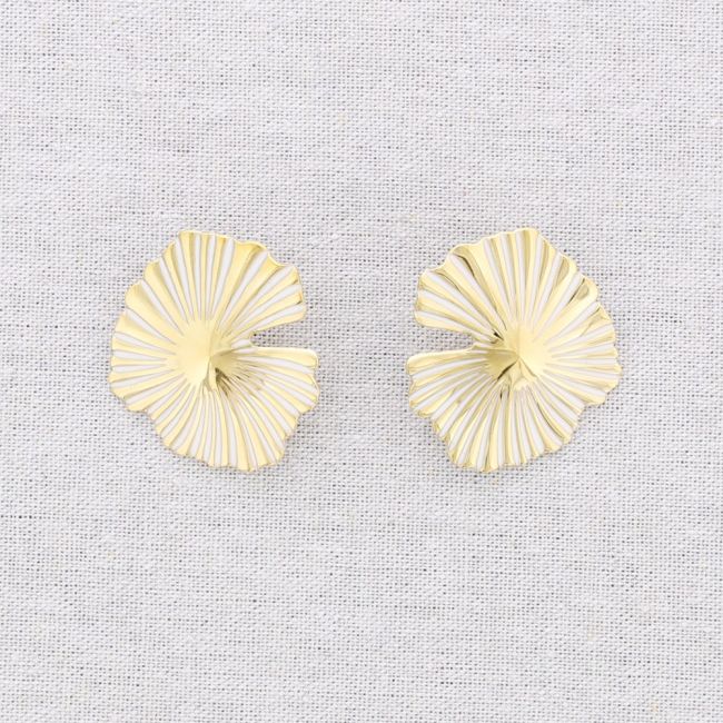 FAN-SHAPED STEEL EARRINGS