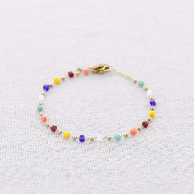 STEEL BRACELET WITH CRYSTAL BEADS