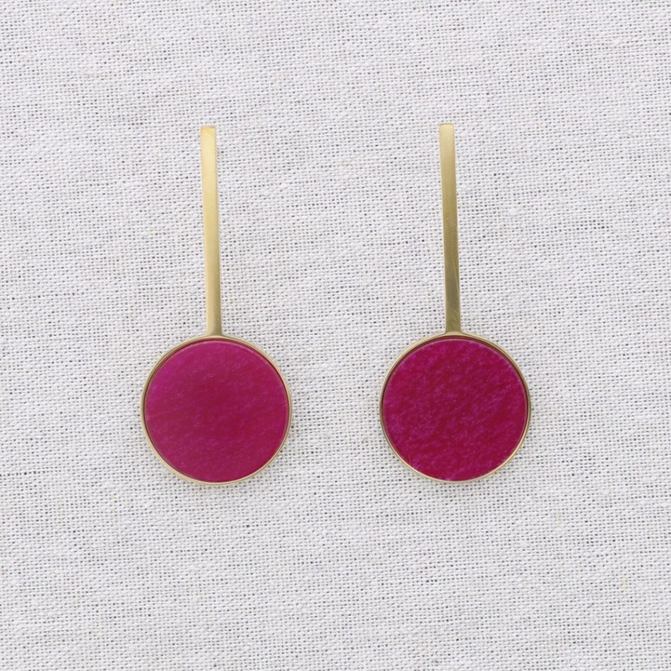 STEEL EARRINGS WITH STONE MEDAL PENDANT