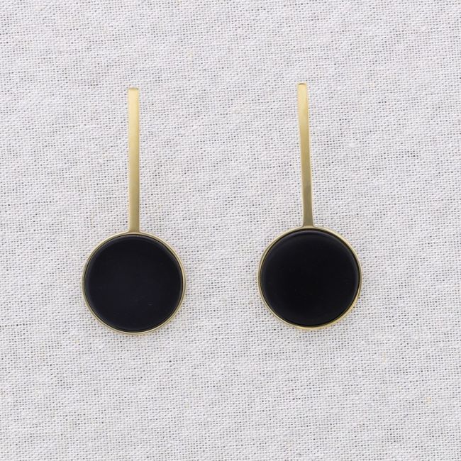 STEEL EARRINGS WITH STONE MEDAL PENDANT