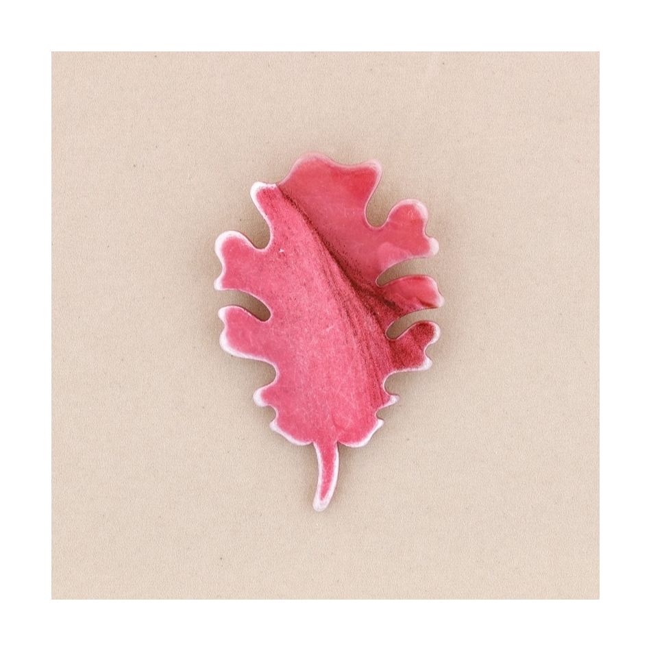 BROCHE HOJA RESINA