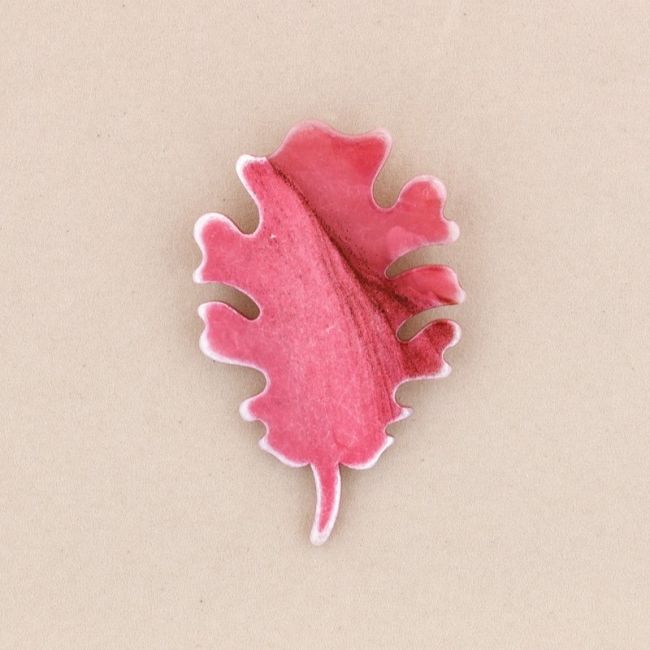 RESIN LEAF BROOCH
