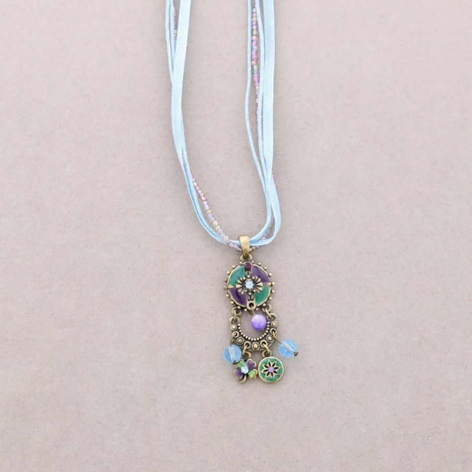 COLLAR COLG. ESMALTE CRISTAL ABALORIOS