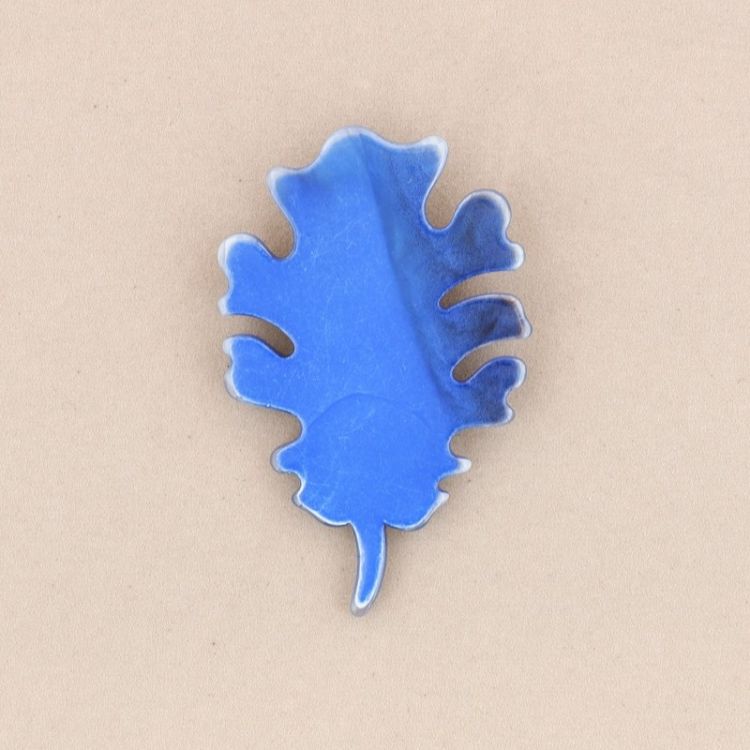 BROCHE HOJA RESINA 2