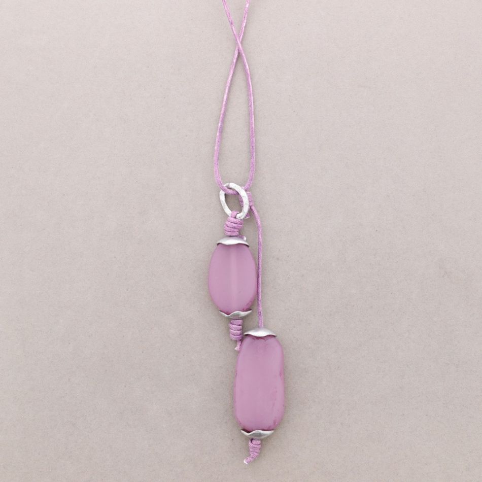 LONG RESIN BEADS NECKLACE
