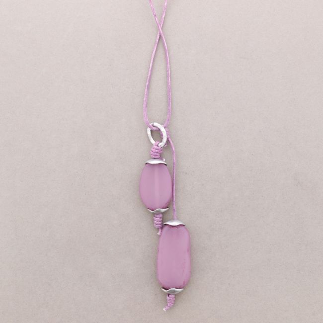 LONG RESIN BEADS NECKLACE